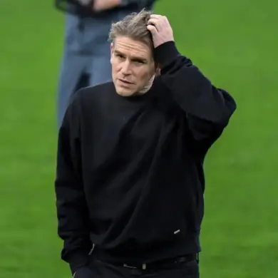 Fischer Faces Past Ties as Mainz Begin Fight