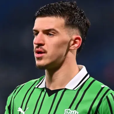 Young Bosnian Defender Fuels Serie A War